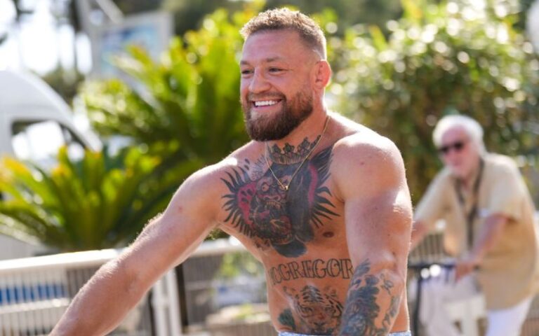 KRALJ SE VRAĆA! McGregor krenuo sa treninzima i ulazi u USADA program testiranja! KRALJ SE VRAĆA! McGregor krenuo sa treninzima i ulazi u USADA program testiranja!